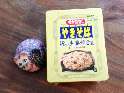 ペヤング 豚の生姜焼き風やきそば