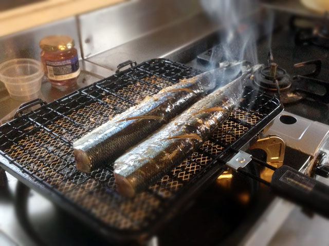秋刀魚を焼いてみた