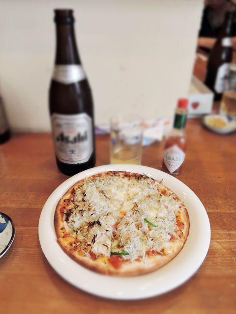 江ノ島のシラスピザ