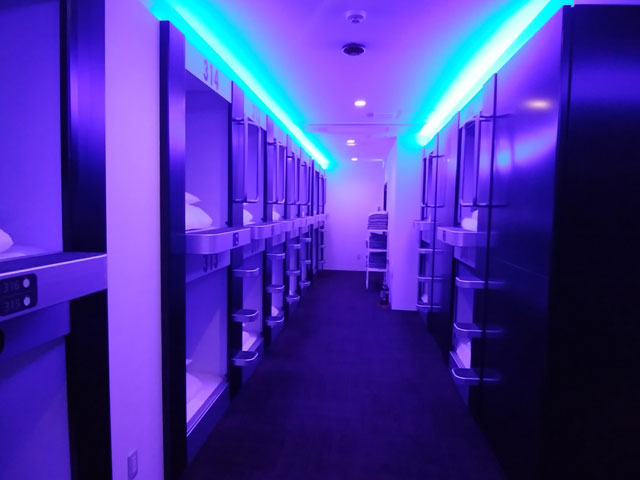 横浜のカプセルホテル