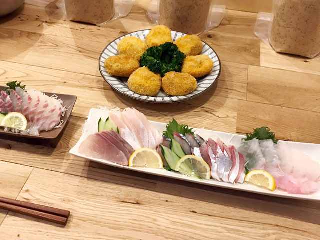 手作りコロッケと刺身