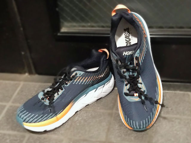 HOKA ONE ONE Clifton 5 
